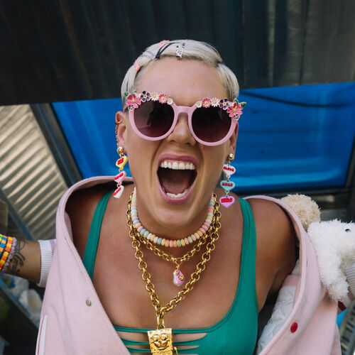 P!nk artist photo