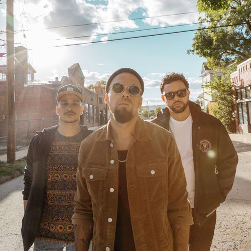 ¡MAYDAY! artist photo