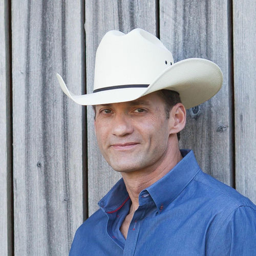 Wade Hayes artist photo